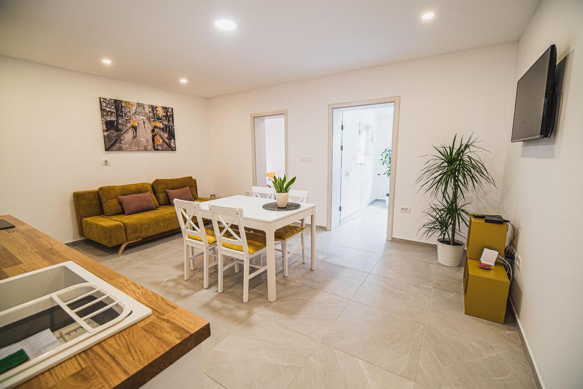 Gotar Apartment With Garden Kobarid Εξωτερικό φωτογραφία